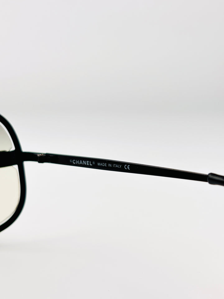 CHANEL - 4064