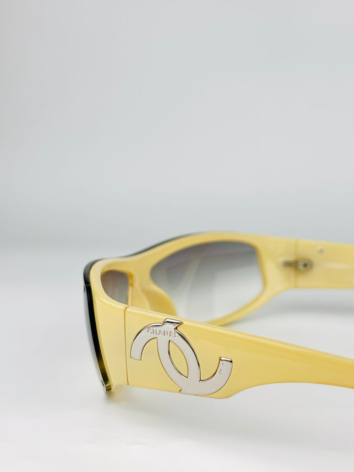 CHANEL - 5072