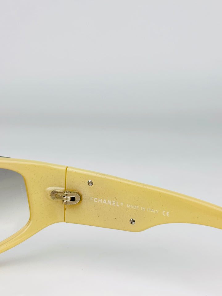 CHANEL - 5072