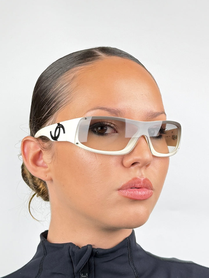 CHANEL - 5072