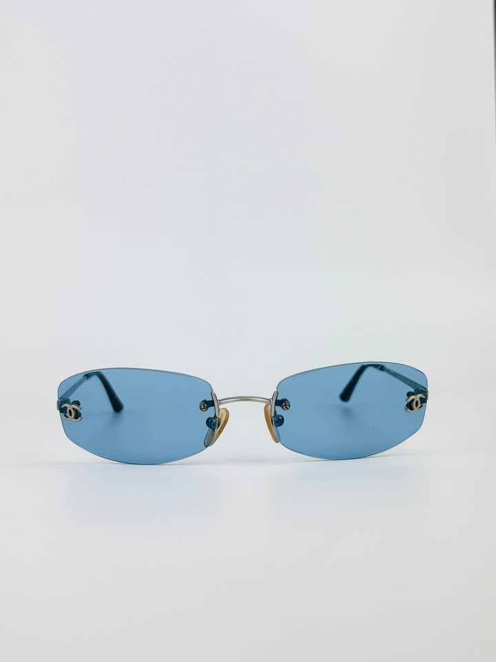 CHANEL – 4002