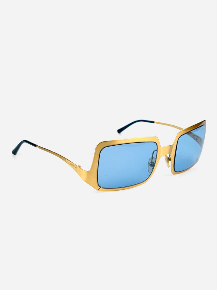 CHANEL – 4011
