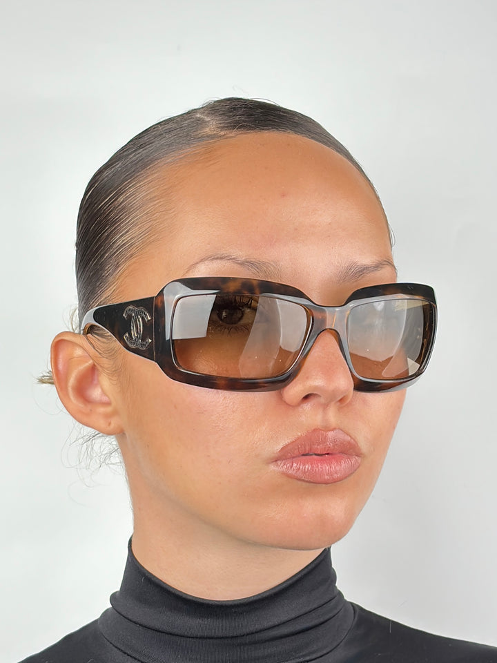 CHANEL - 6022-Q