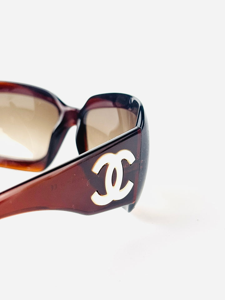 CHANEL - 5076