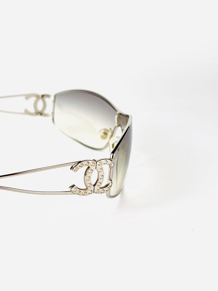 CHANEL - 4073