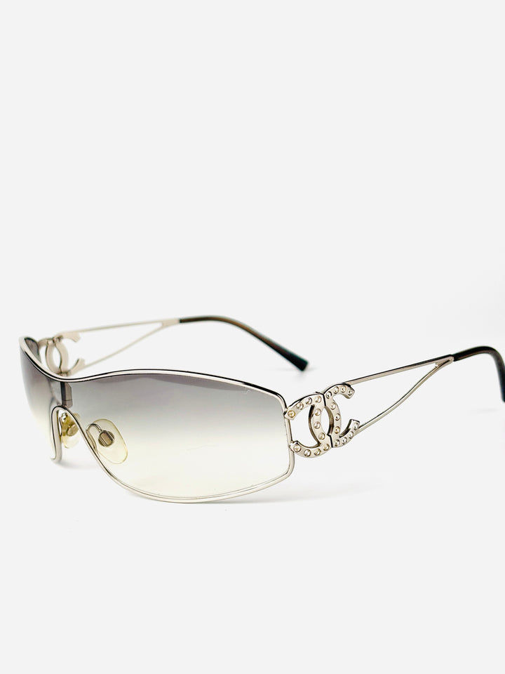 CHANEL - 4073