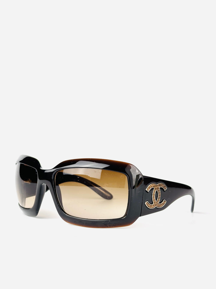 CHANEL - 6022-Q