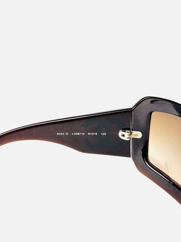 CHANEL - 6022-Q