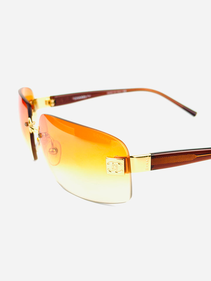 CHANEL – 4026