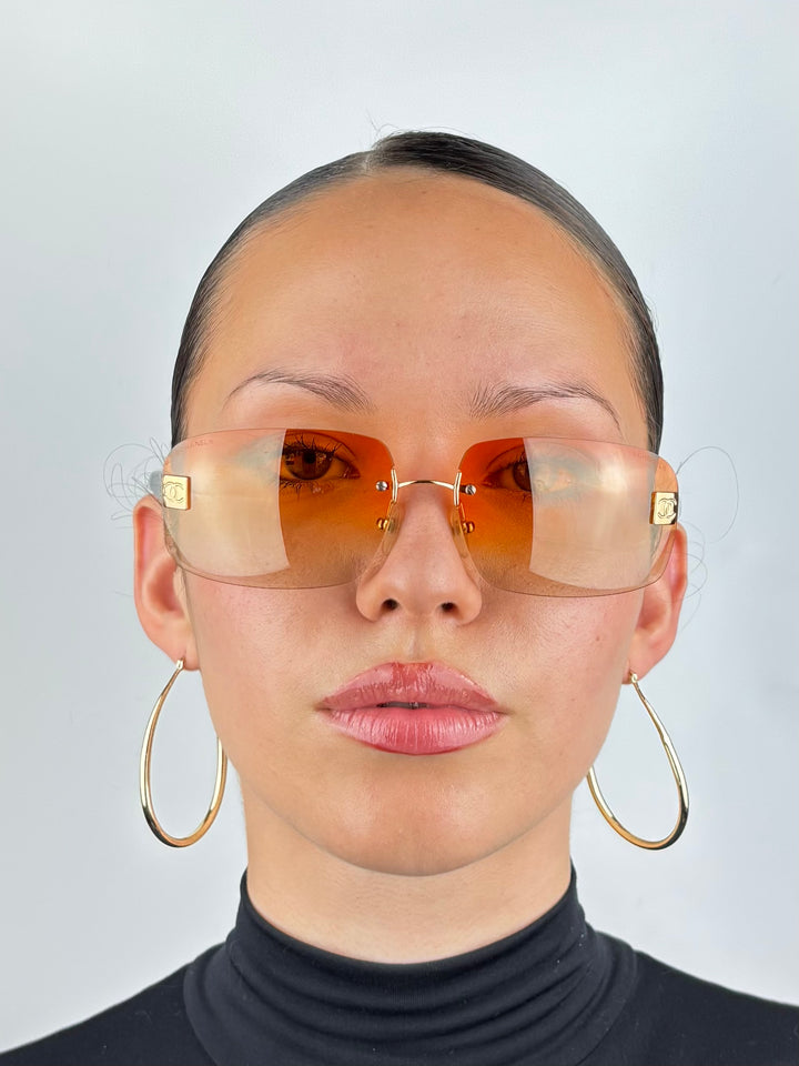 CHANEL – 4026