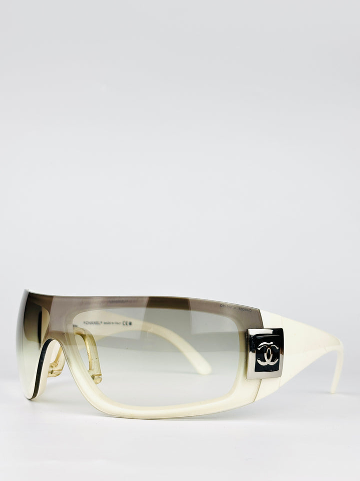 CHANEL - 5085