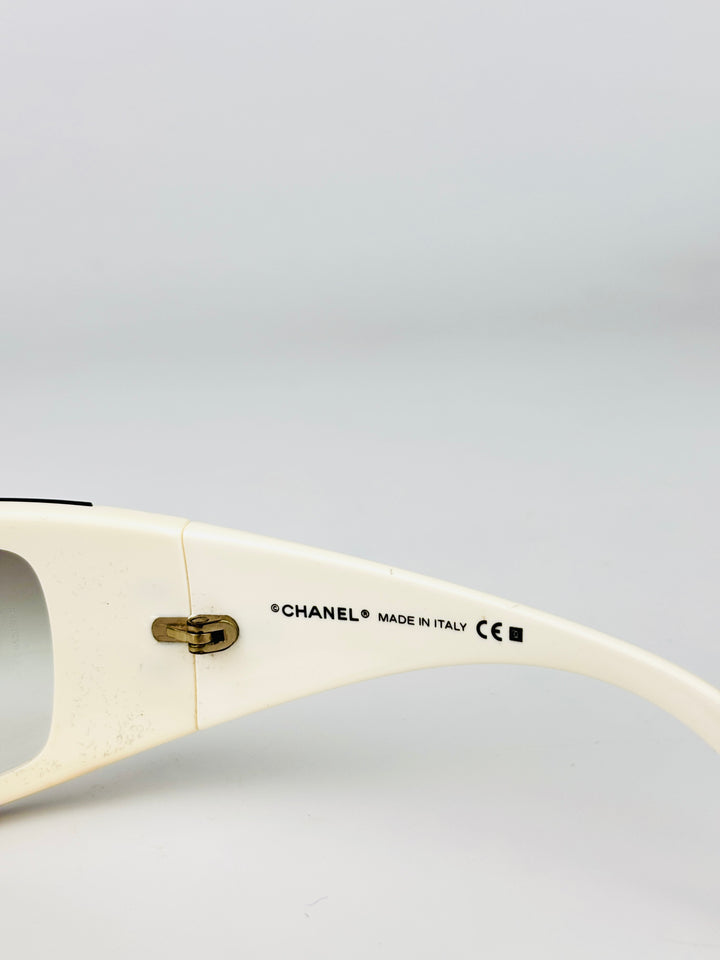 CHANEL - 5085