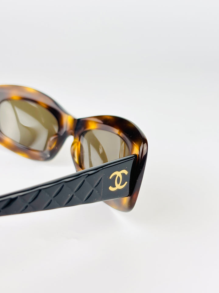 CHANEL - 5006