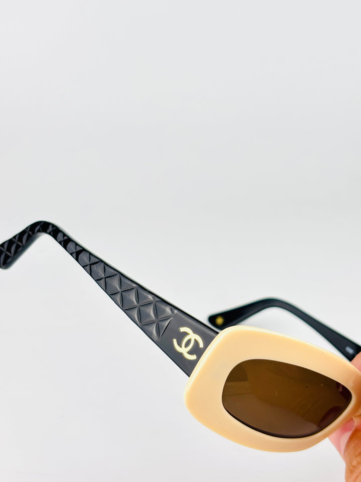 CHANEL - 5006