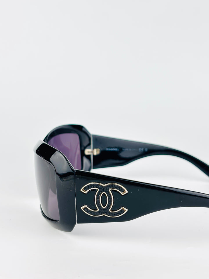 CHANEL - 6022-Q