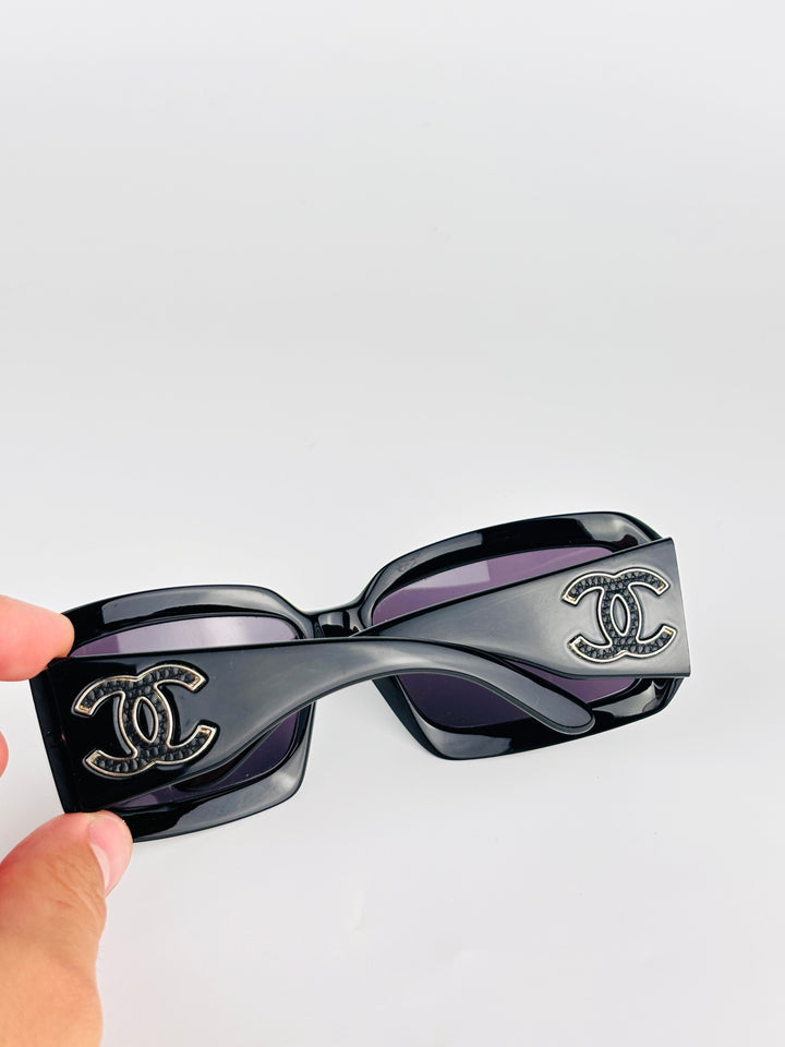 CHANEL - 6022-Q