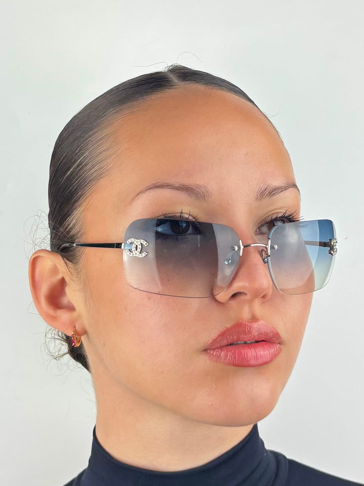 CHANEL – 4017-D