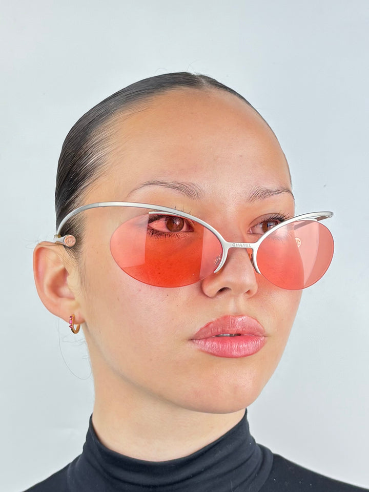 CHANEL – 13550