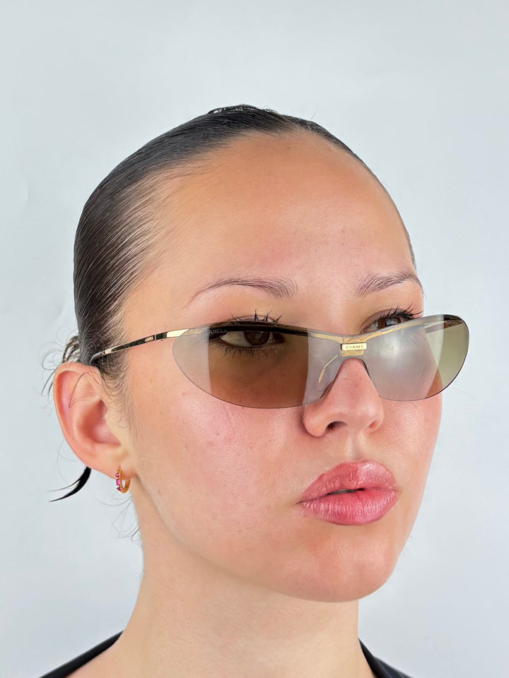 CHANEL – 4042