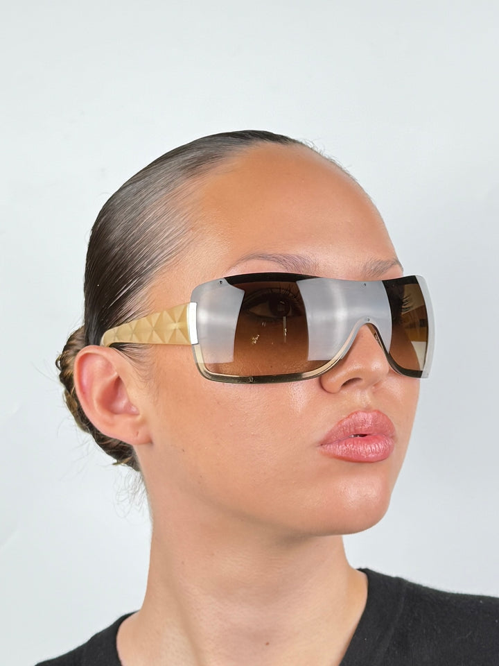 CHANEL - 4126