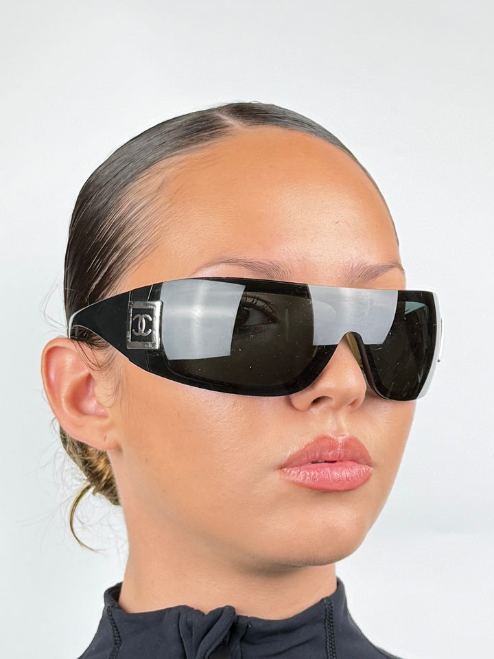 CHANEL - 5085