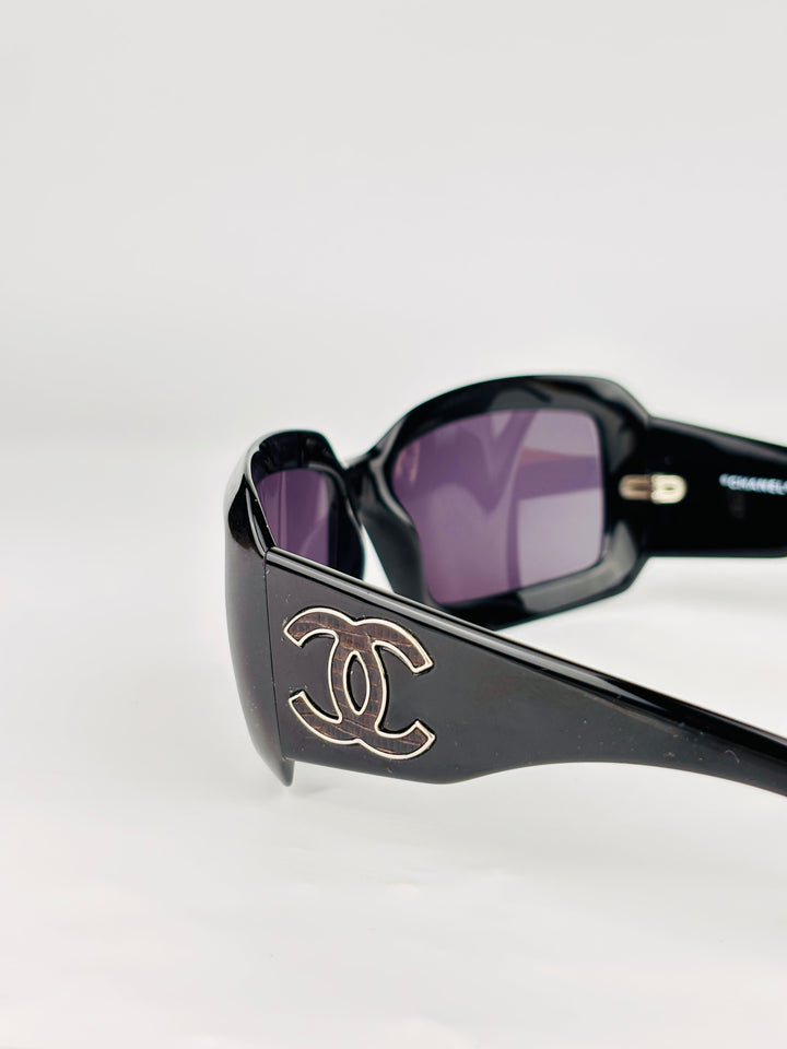 CHANEL - 6022-Q
