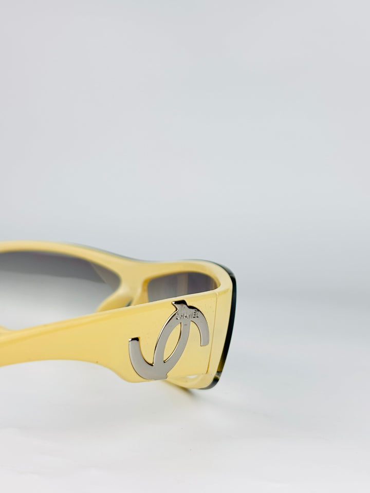 CHANEL - 5072