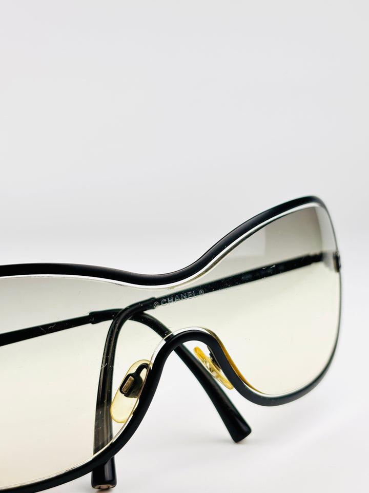 CHANEL - 4064