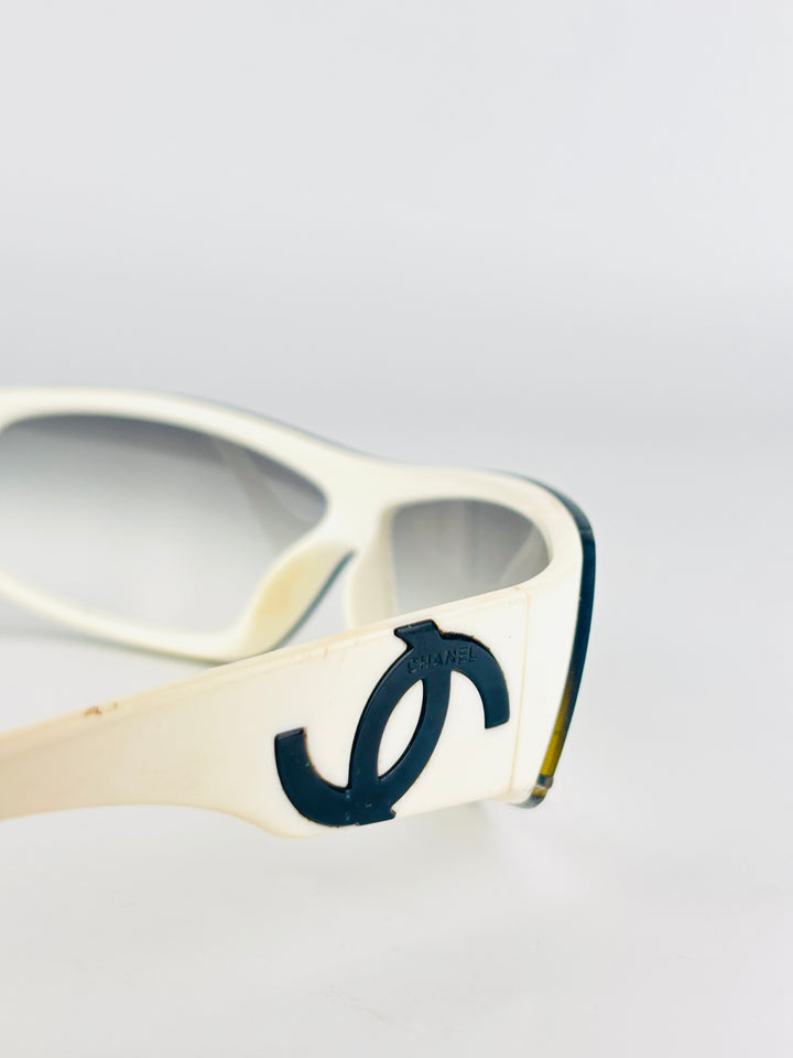 CHANEL - 5072