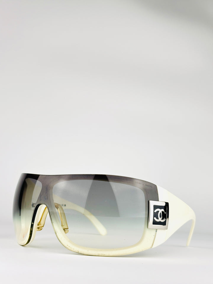 CHANEL - 5086