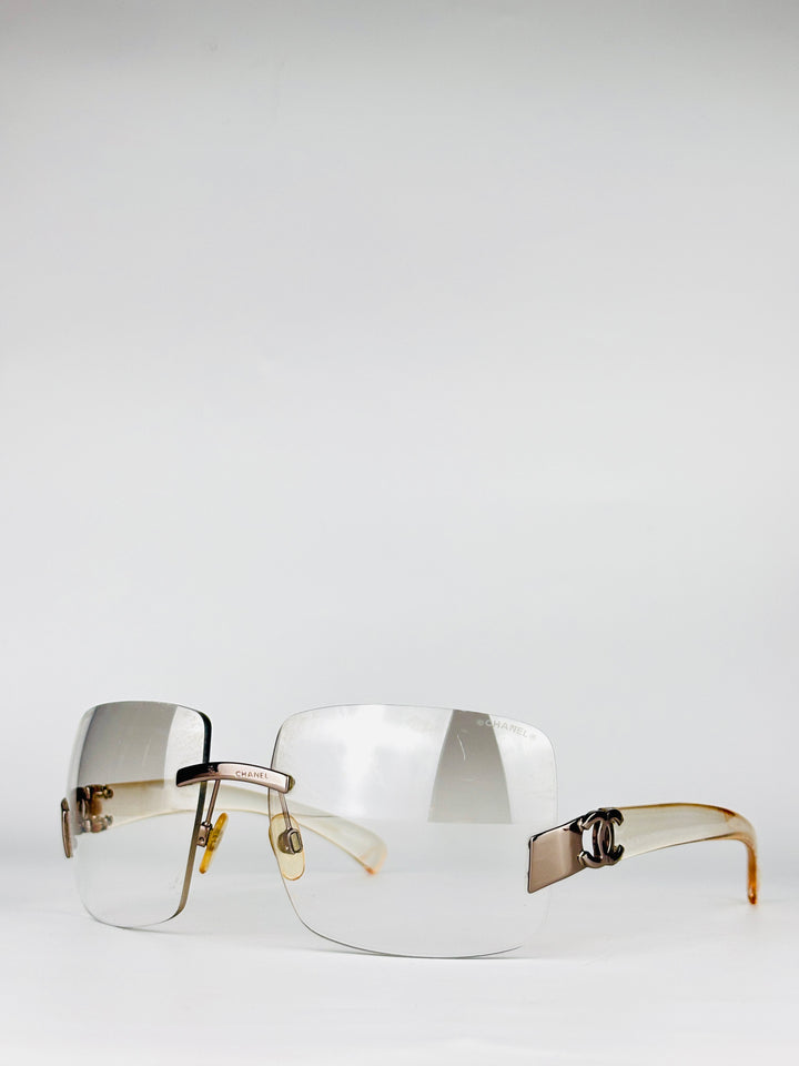 CHANEL - 4039