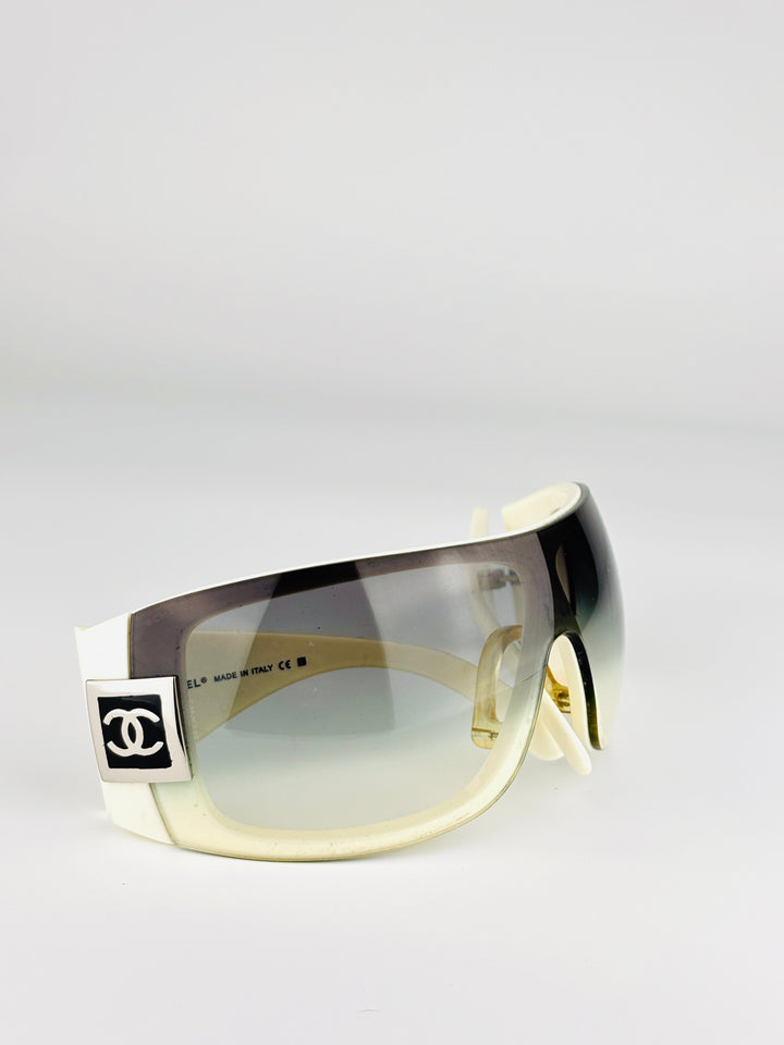 CHANEL - 5086