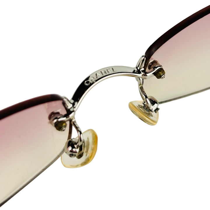 CHANEL – 4002