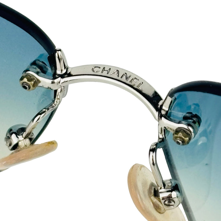 CHANEL – 4018