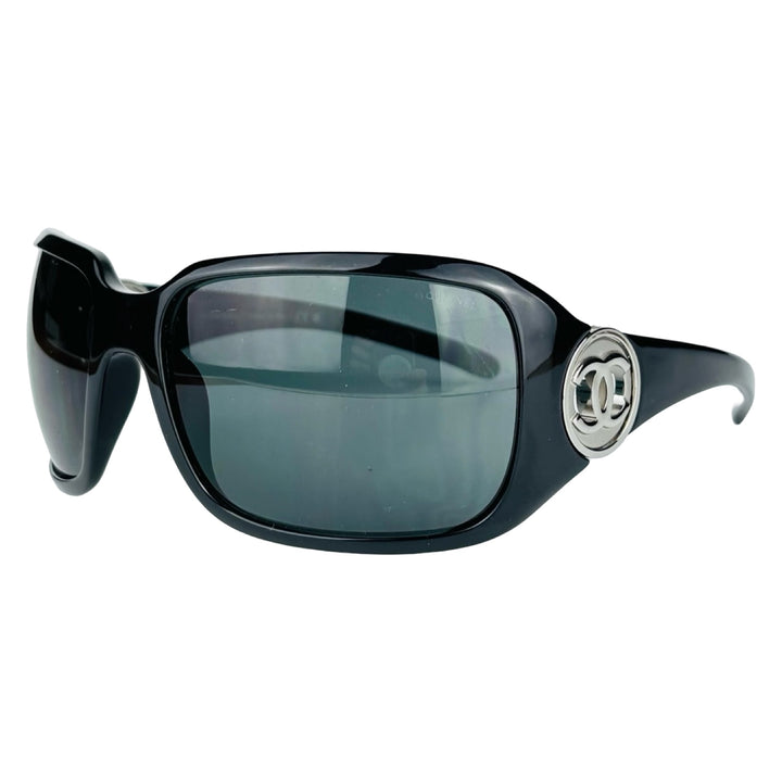 CHANEL – 6023