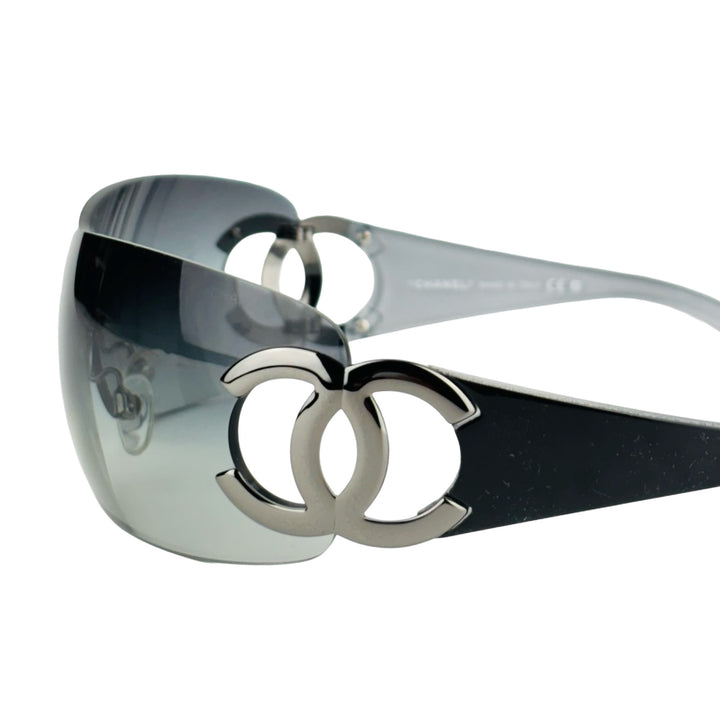 CHANEL – 4125