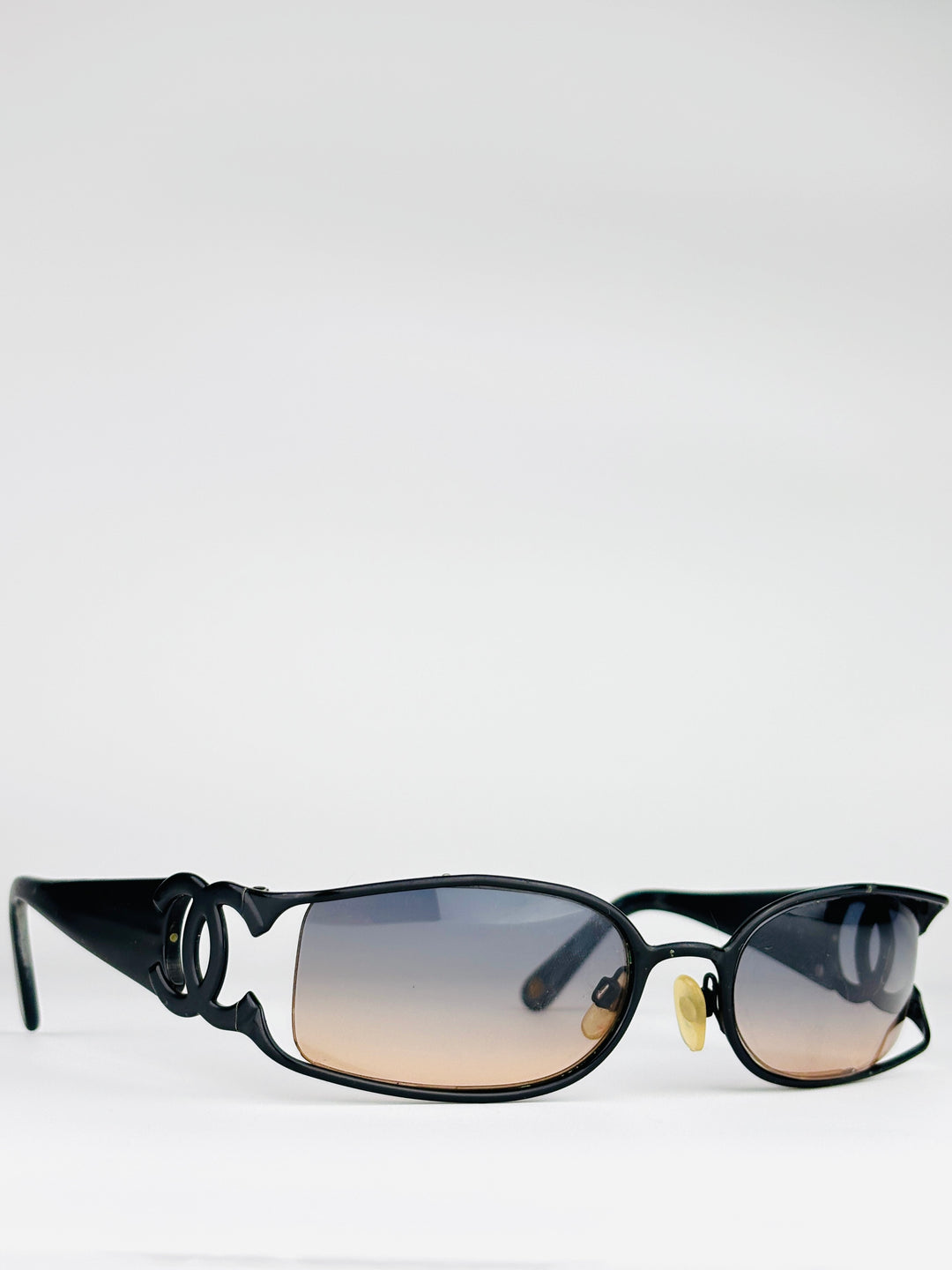 CHANEL - 4023