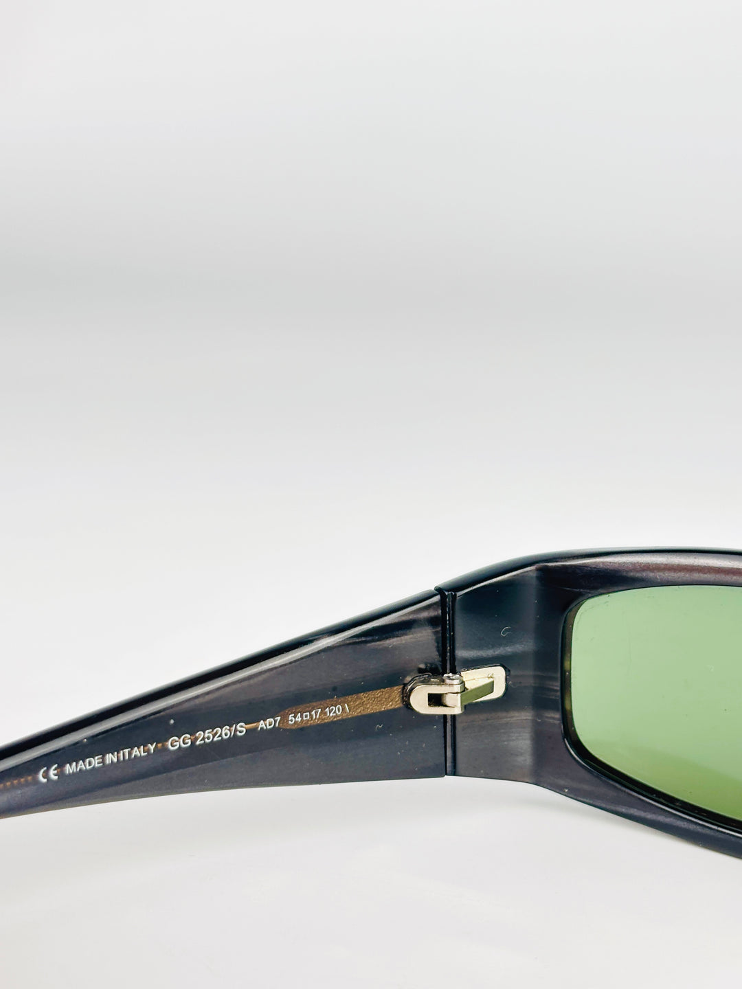 GUCCI - GG2526/S