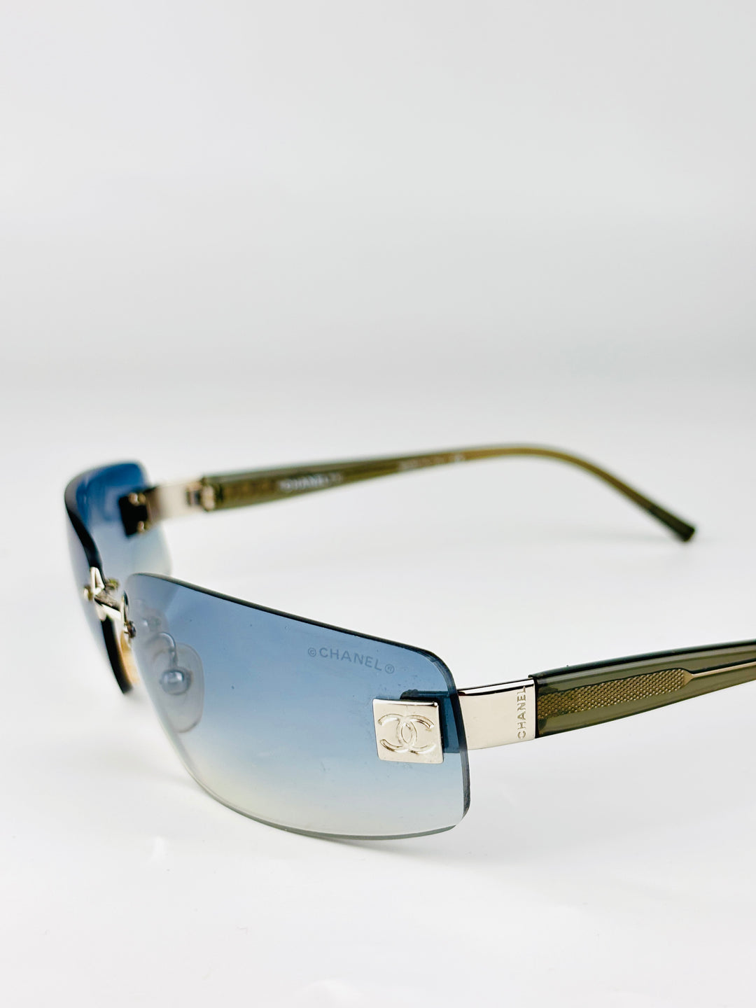 CHANEL - 4018