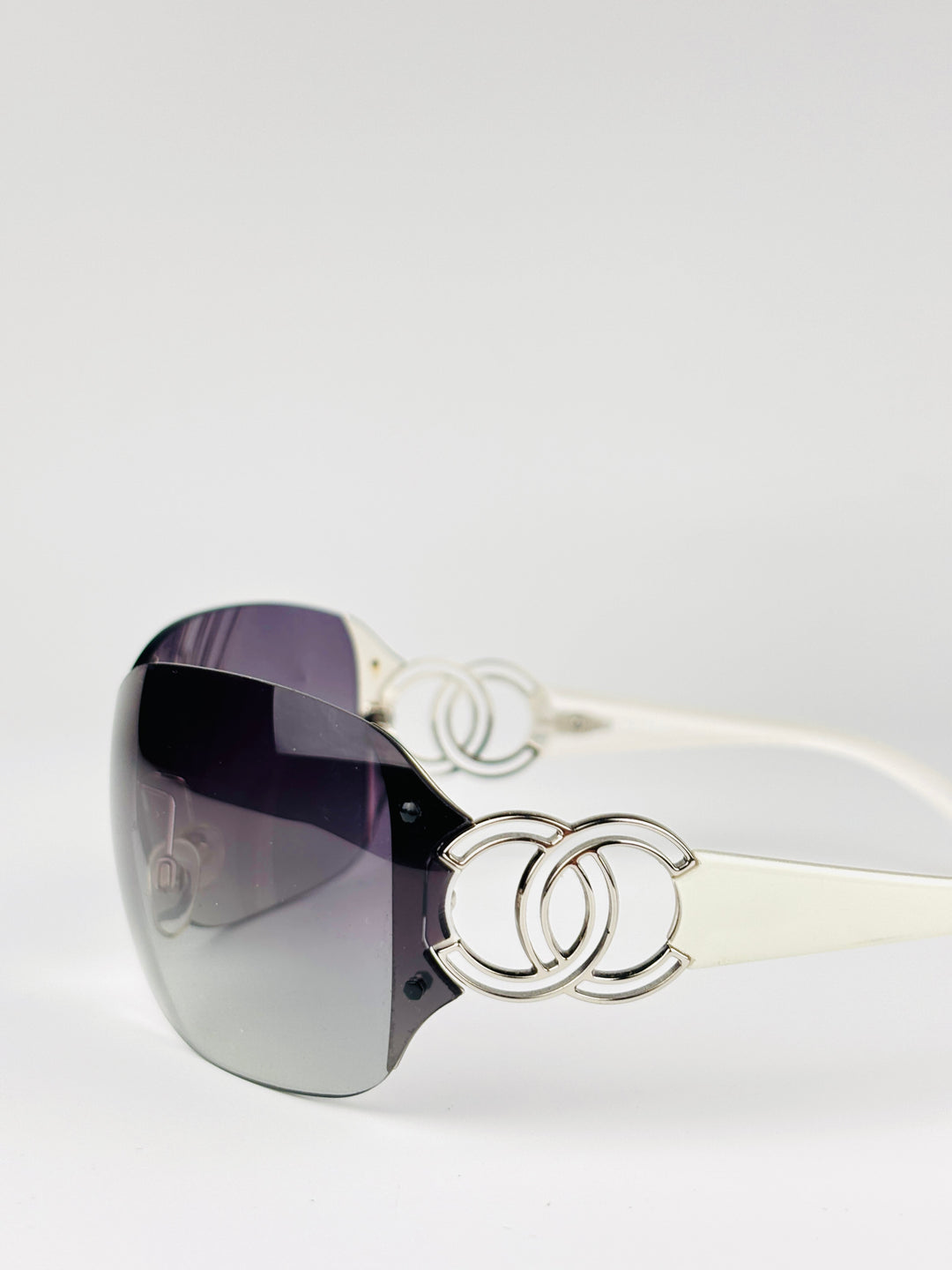 CHANEL - 4147