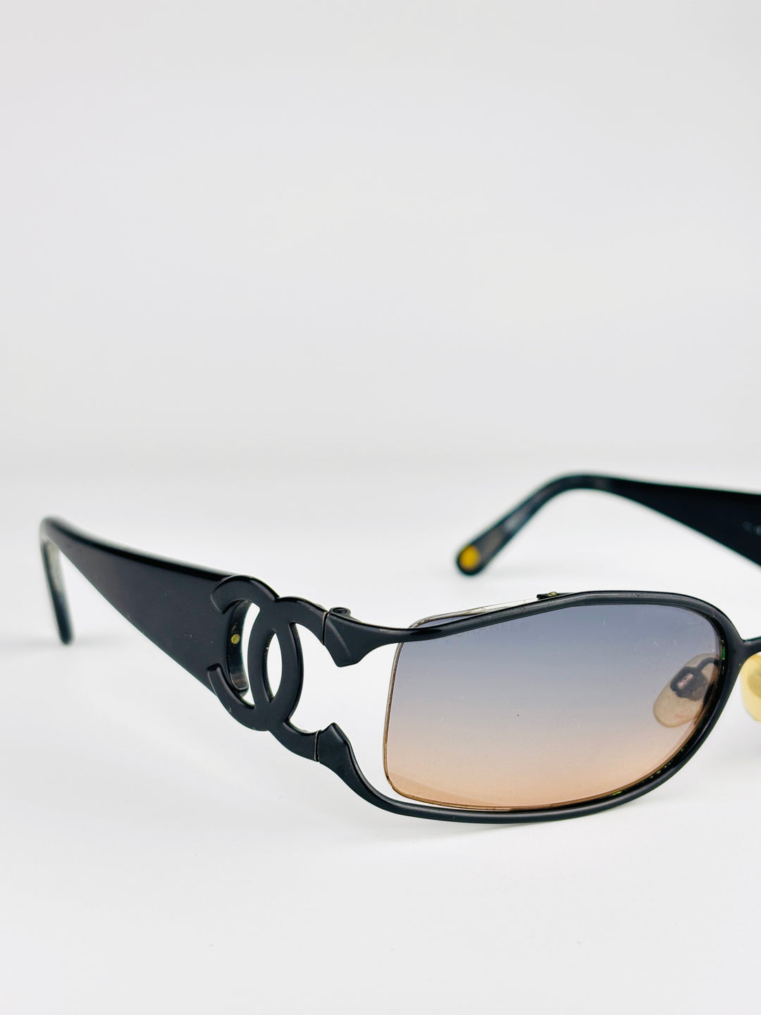 CHANEL - 4023