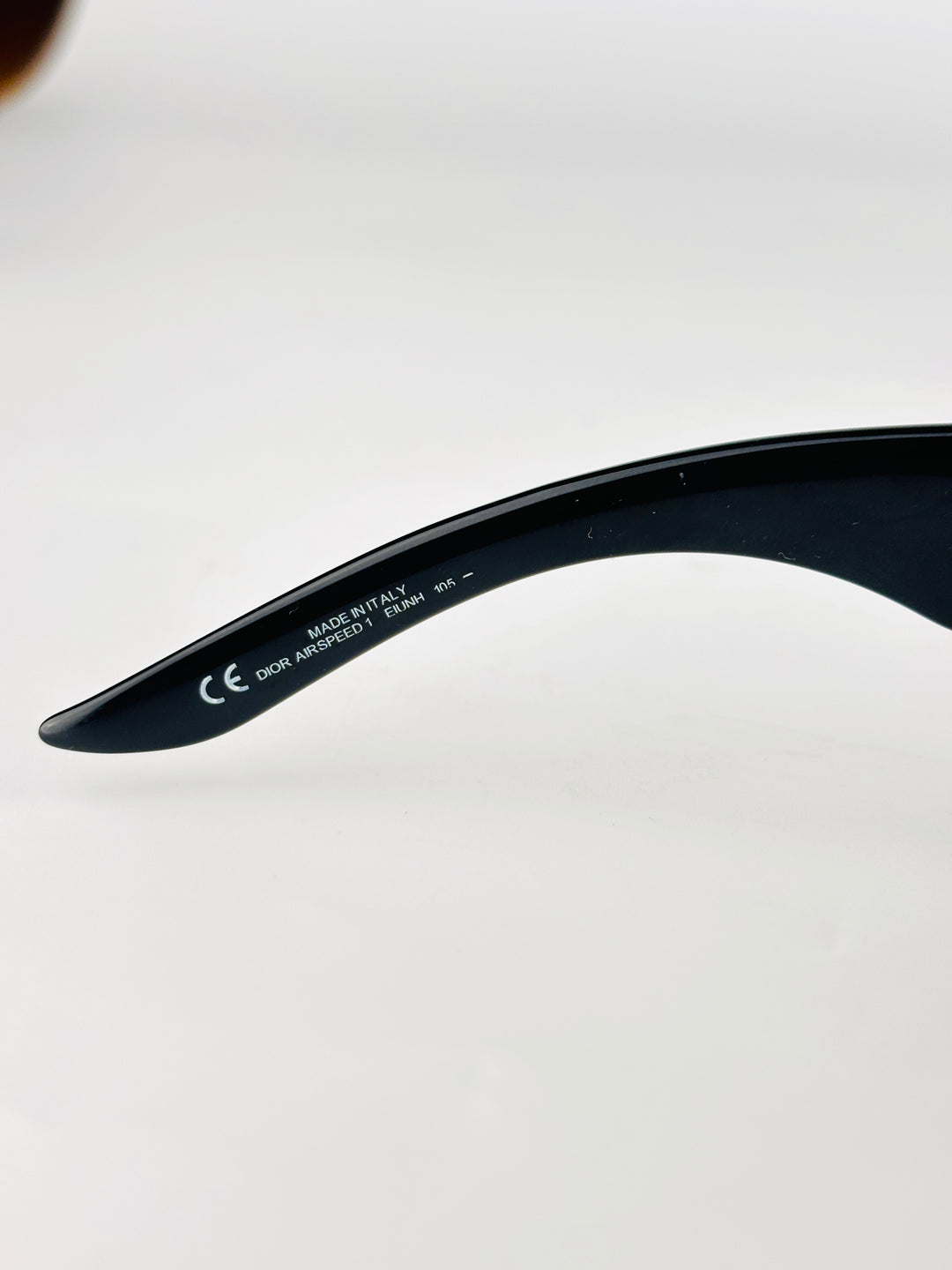 DIOR - AIRSPEED 1
