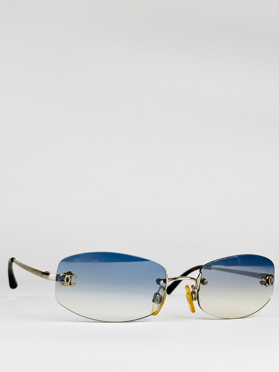 CHANEL - 4002