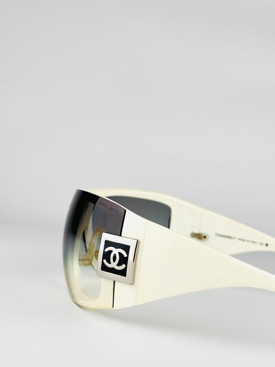CHANEL - 5086