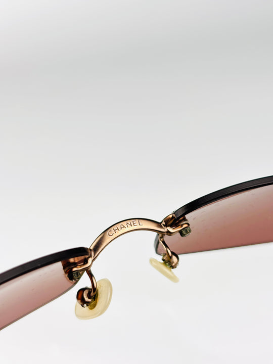 CHANEL - 4002