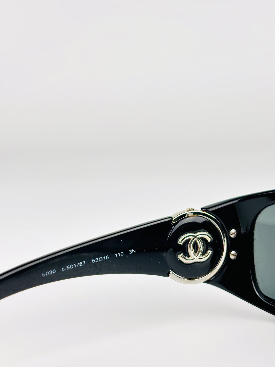 CHANEL - 6030