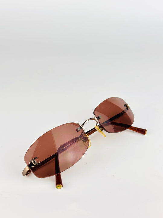 CHANEL - 4002