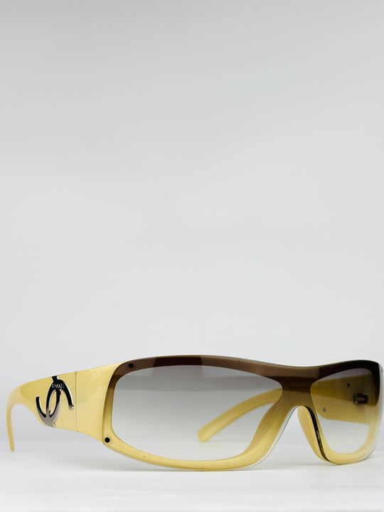 CHANEL - 5072