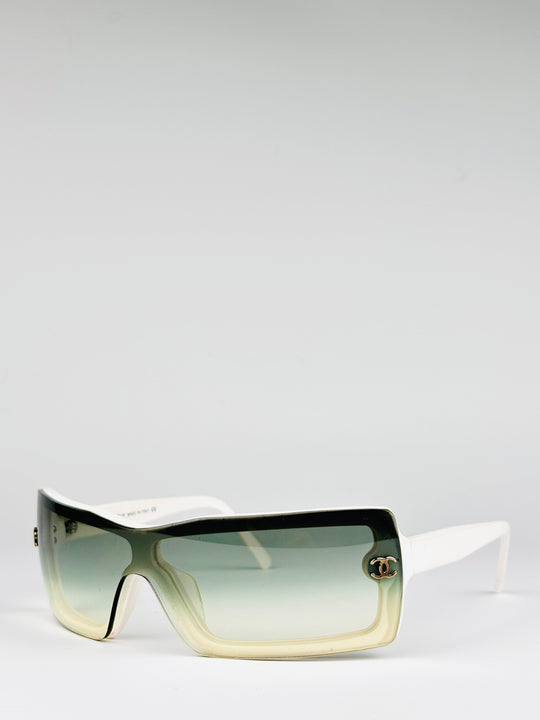 CHANEL - 5067