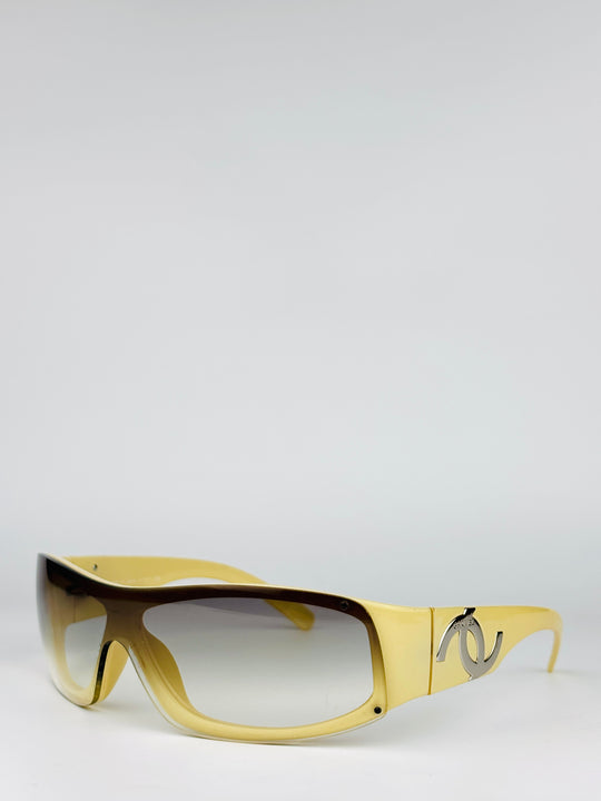 CHANEL - 5072